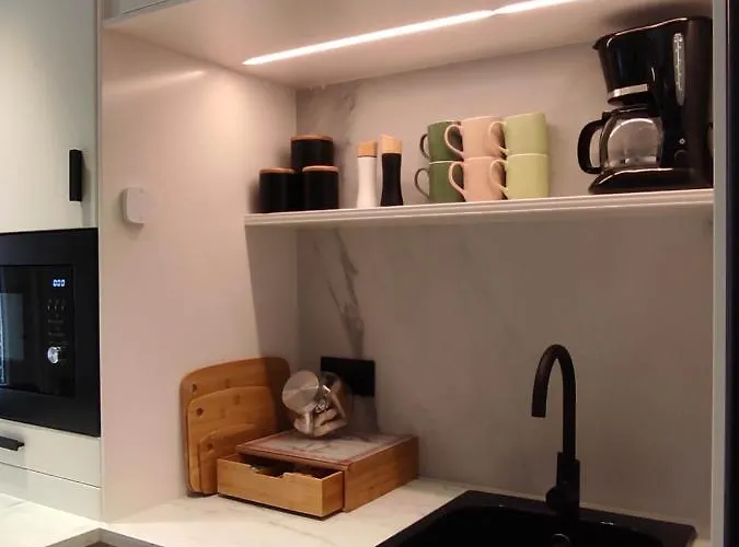 Piso Palomera, 6 By Pisoschulospuntoes * לאון