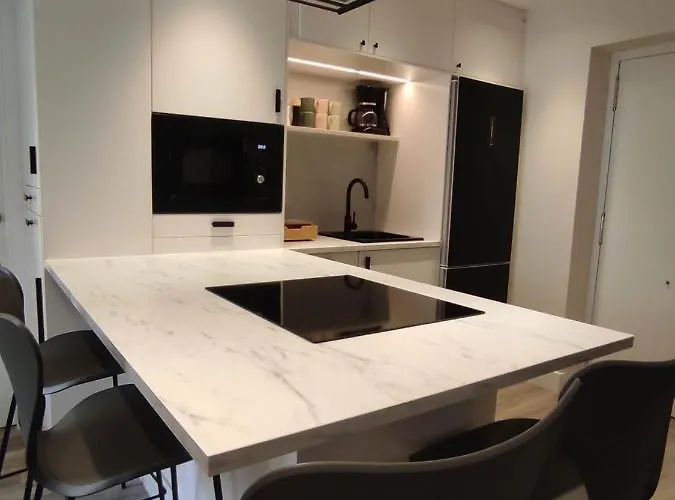 Piso Palomera, 6 By Pisoschulospuntoes *